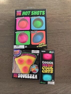 NeeDoh BUNDLE Lot 3 Hot Shots Mini Cats Pizza